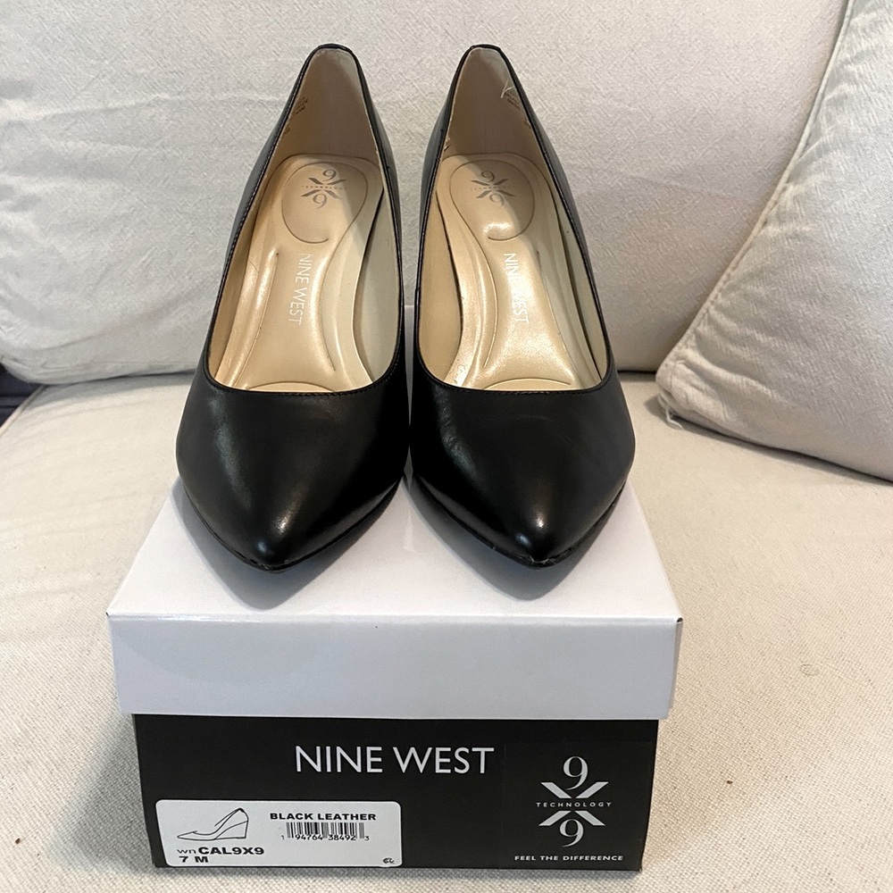 Nine West Wedges. Size 7. EUC.